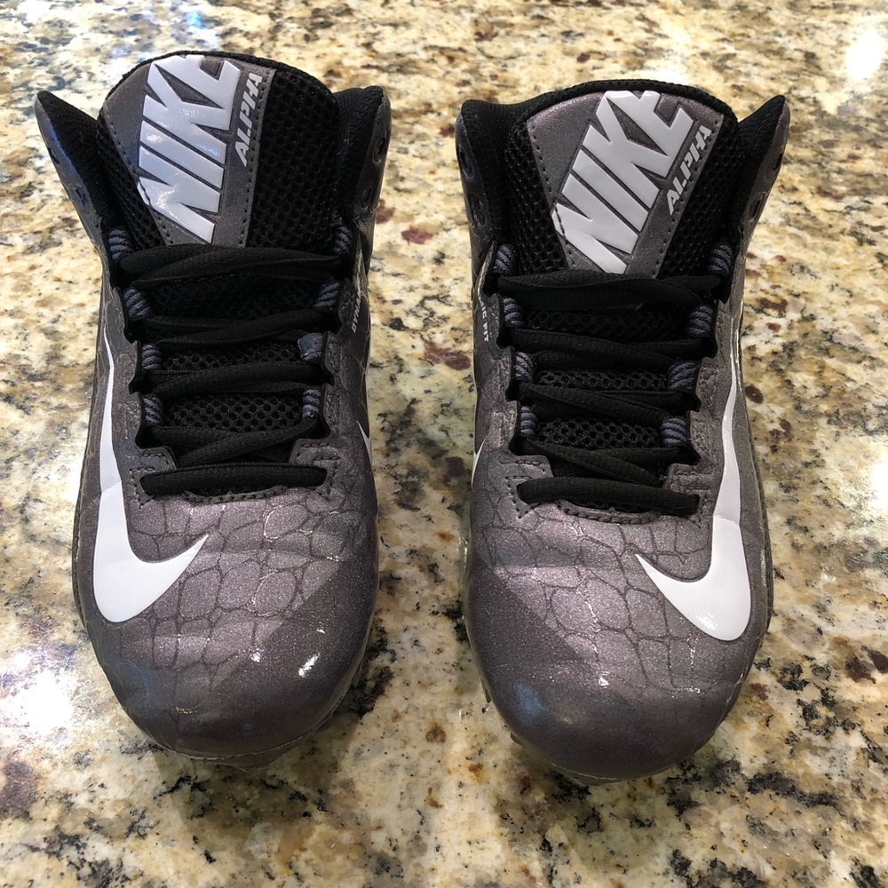 🏈 Youth Nike Alpha Football Cleats